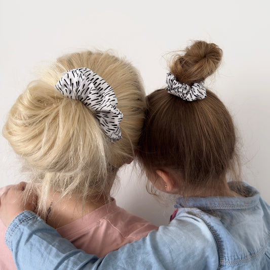 Mummy & I Scrunchie Set Thin Lines